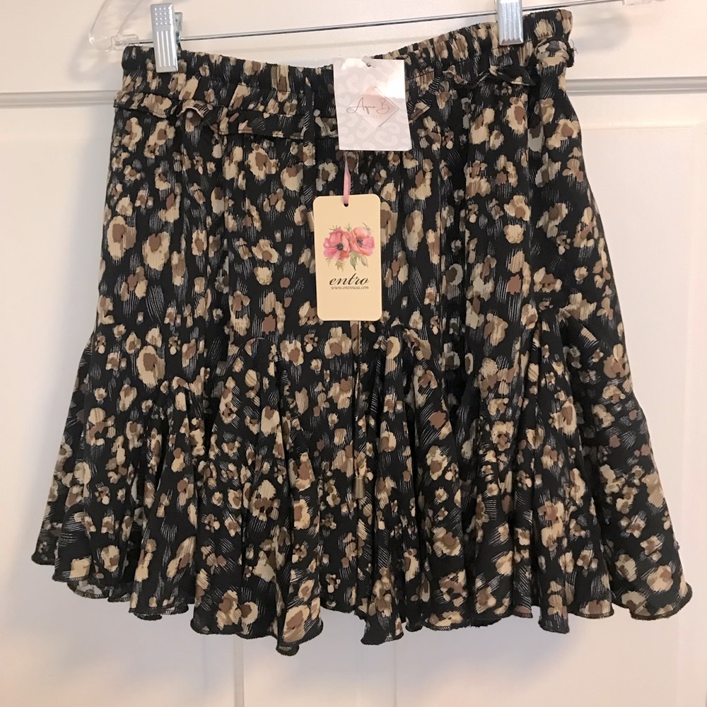 Entro Walk This Way Skort